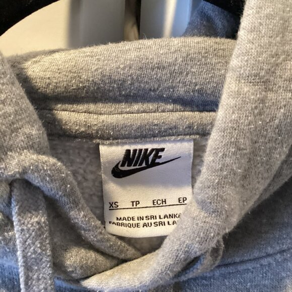 Nike Grey Hoodie / Sweatshirt Adult XS - Picture 4 of 4